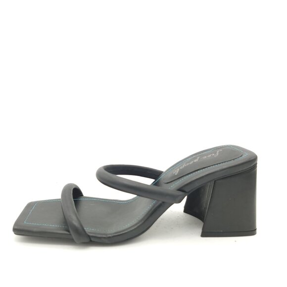 NEW Free People Parker Sandals Womens 8.5 Black Leather Basic Y2K Whimsygoth - Picture 1 of 9